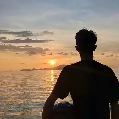 袁纪颖
